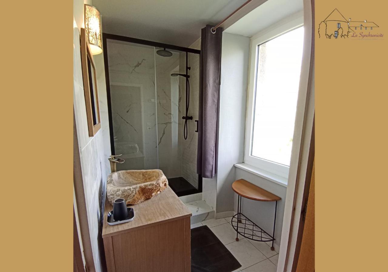 La Synchronicite - Chambres D'Hotes Saint-Sauveur-Villages Exterior photo