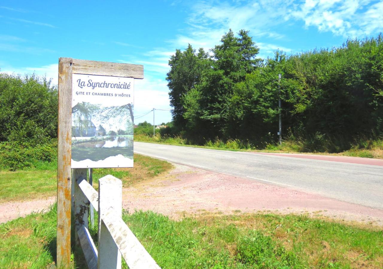 La Synchronicite - Chambres D'Hotes Saint-Sauveur-Villages Exterior photo